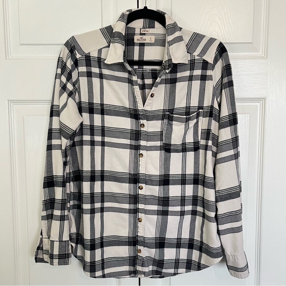 Hollister Stretch Women's Black & White Flannel Button Up Shirt Size S